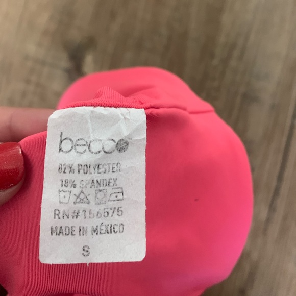 BECCA by Rebecca Virtue Reversible Bralette Women's Bikini Top Swim - Picture 2 of 3